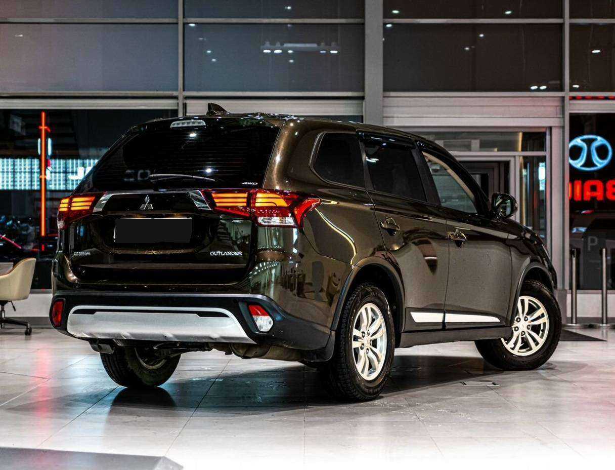 Mitsubishi Outlander