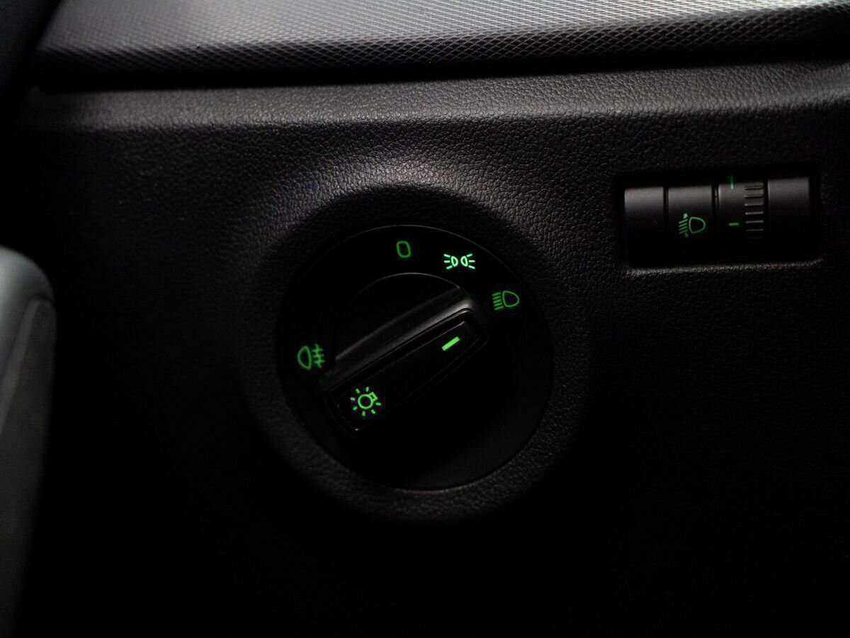 Купить Skoda Rapid, 2020, 149 000 км, фото №17