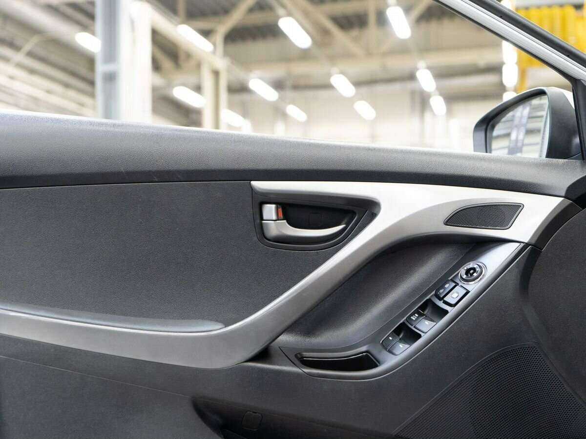 Купить Hyundai Elantra, 2012, 197 450 км, фото №15