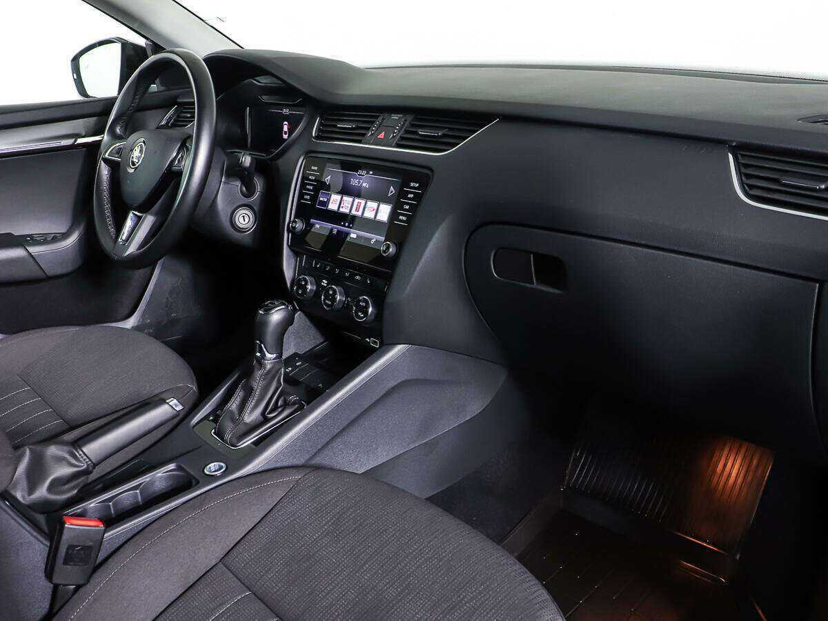 Купить Skoda Octavia, 2019, 49 834 км, фото №9