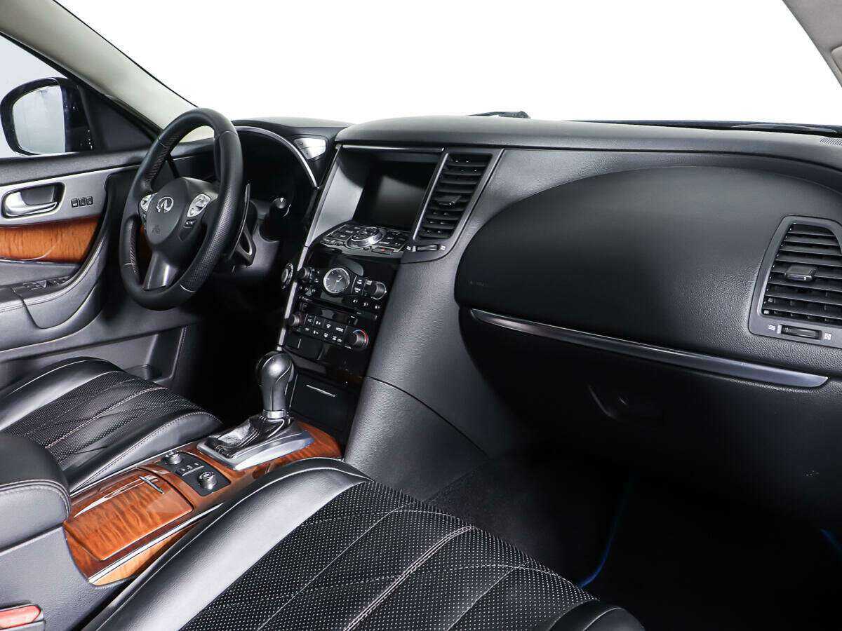 Купить Infiniti FX FX37, 2012, 218 548 км, фото №9