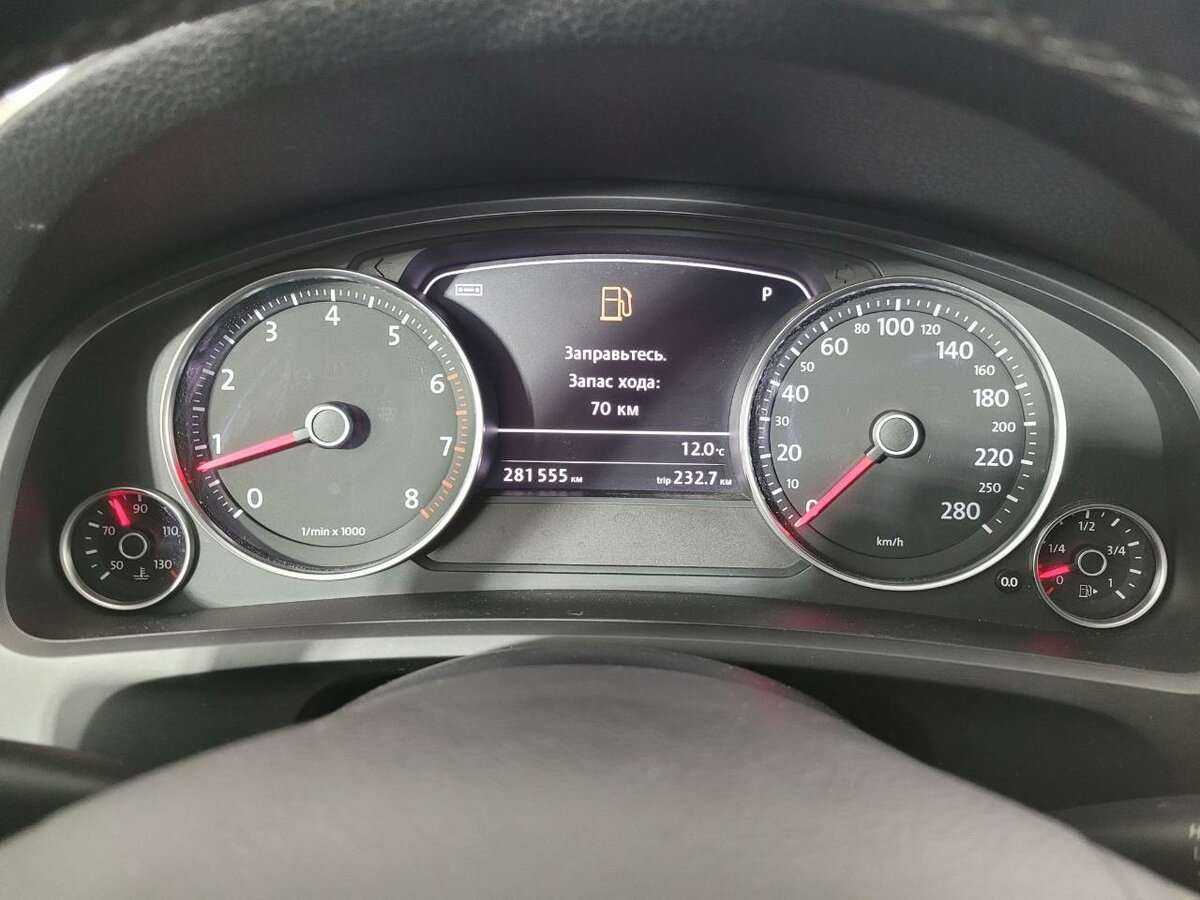 Купить Volkswagen Touareg, 2012, 281 555 км, фото №11