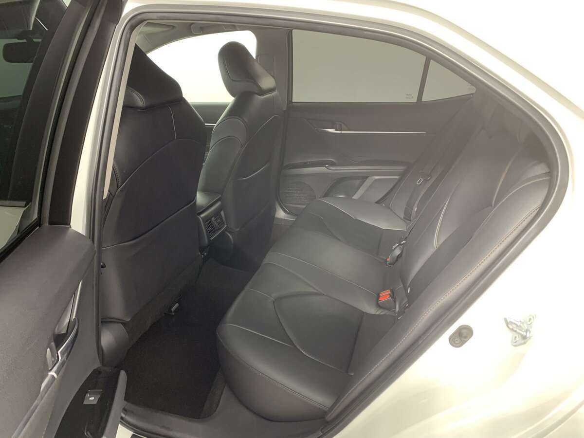 Купить Toyota Camry, 2020, 211 001 км, фото №10