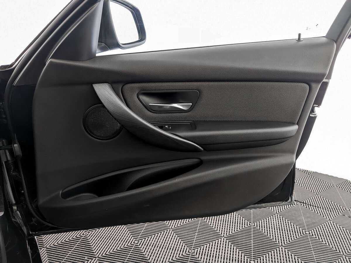 Купить BMW 3 серии 320d xDrive, 2019, 105 719 км, фото №18