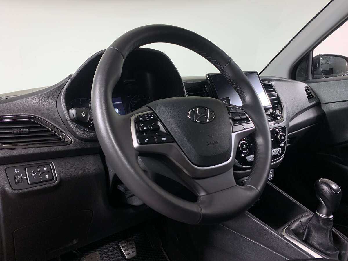 Купить Hyundai Solaris, 2022, 51 789 км, фото №9