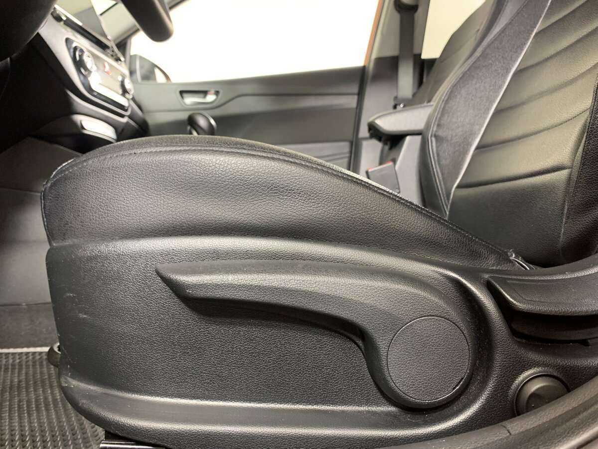 Купить Hyundai Solaris, 2022, 51 789 км, фото №14