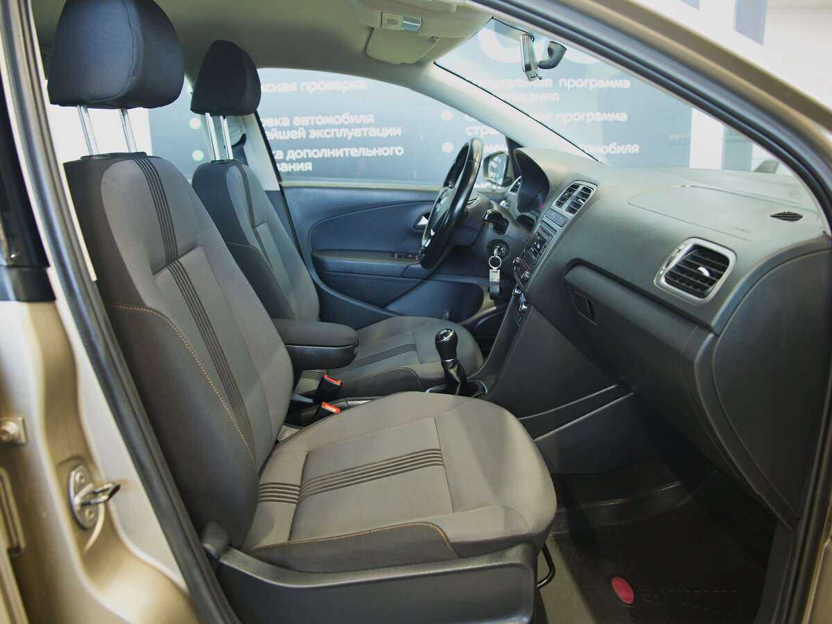 Купить Volkswagen Polo, 2016, 121 364 км, фото №10