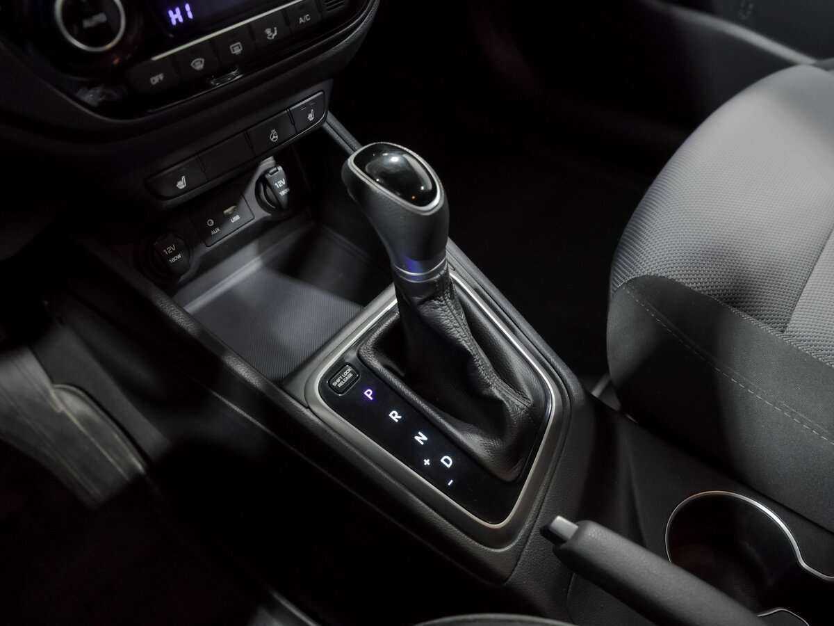 Купить Hyundai Solaris, 2018, 158 000 км, фото №12