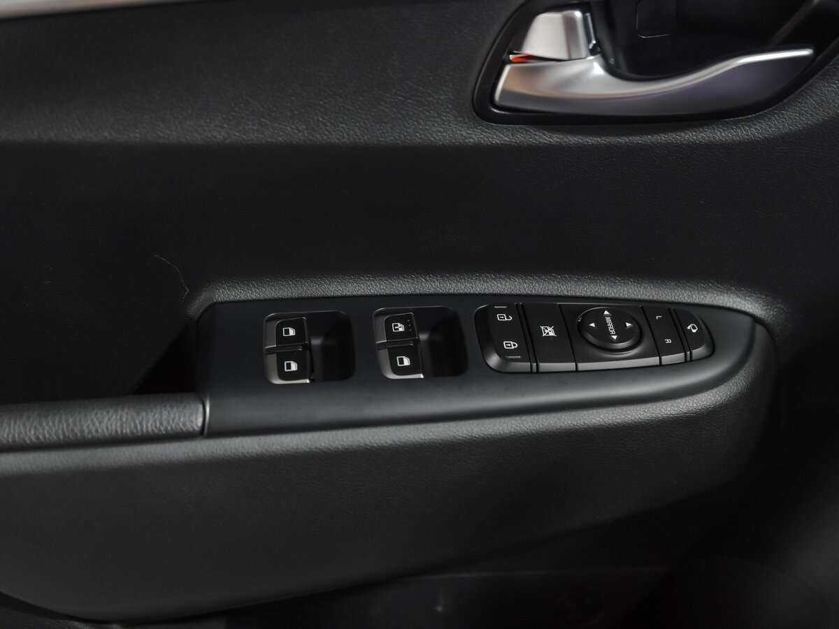 Купить Kia Rio X, 2021, 50 275 км, фото №13