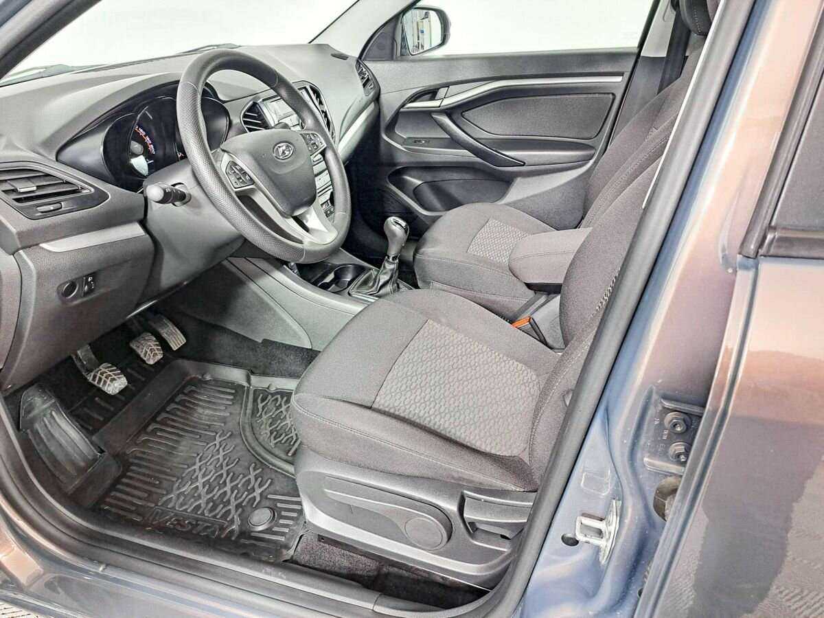 Купить Lada (ВАЗ) Vesta SW, 2019, 77 710 км, фото №14