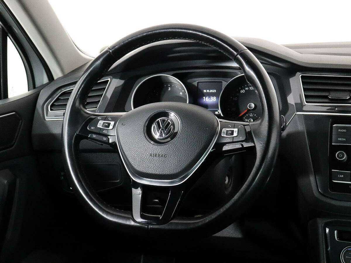 Купить Volkswagen Tiguan, 2017, 84 352 км, фото №12