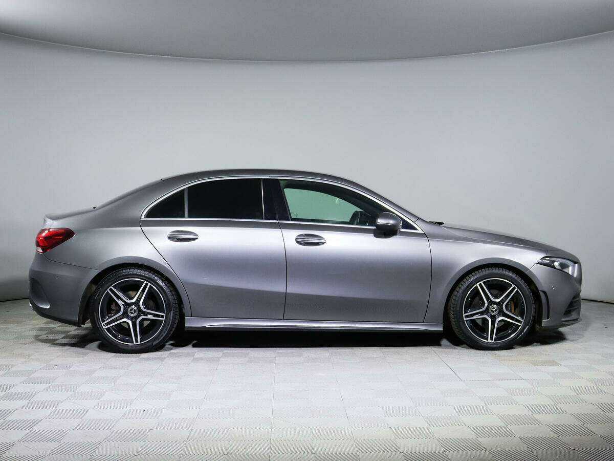 Купить Mercedes-Benz A-Класс 200, 2019, 60 000 км, фото №4