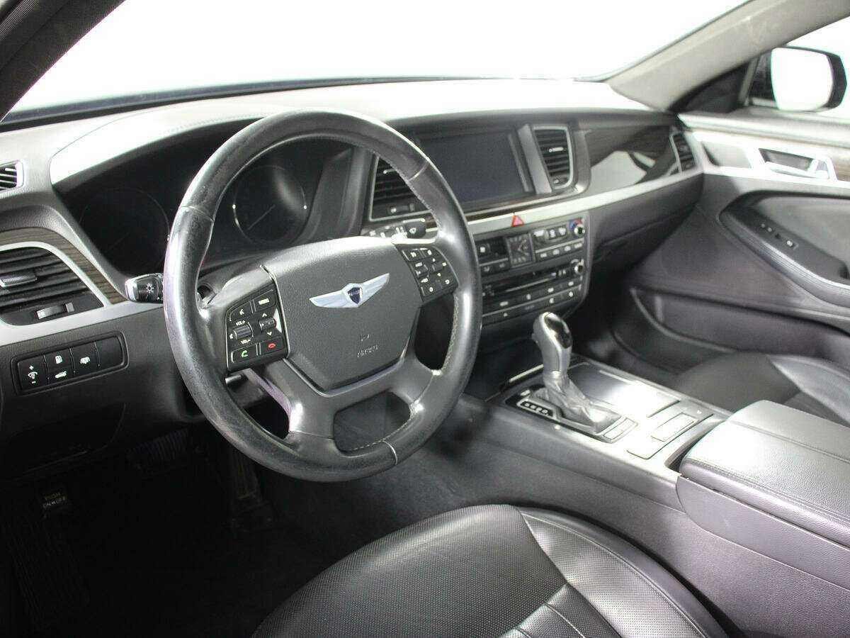 Купить Hyundai Genesis, 2014, 129 500 км, фото №12