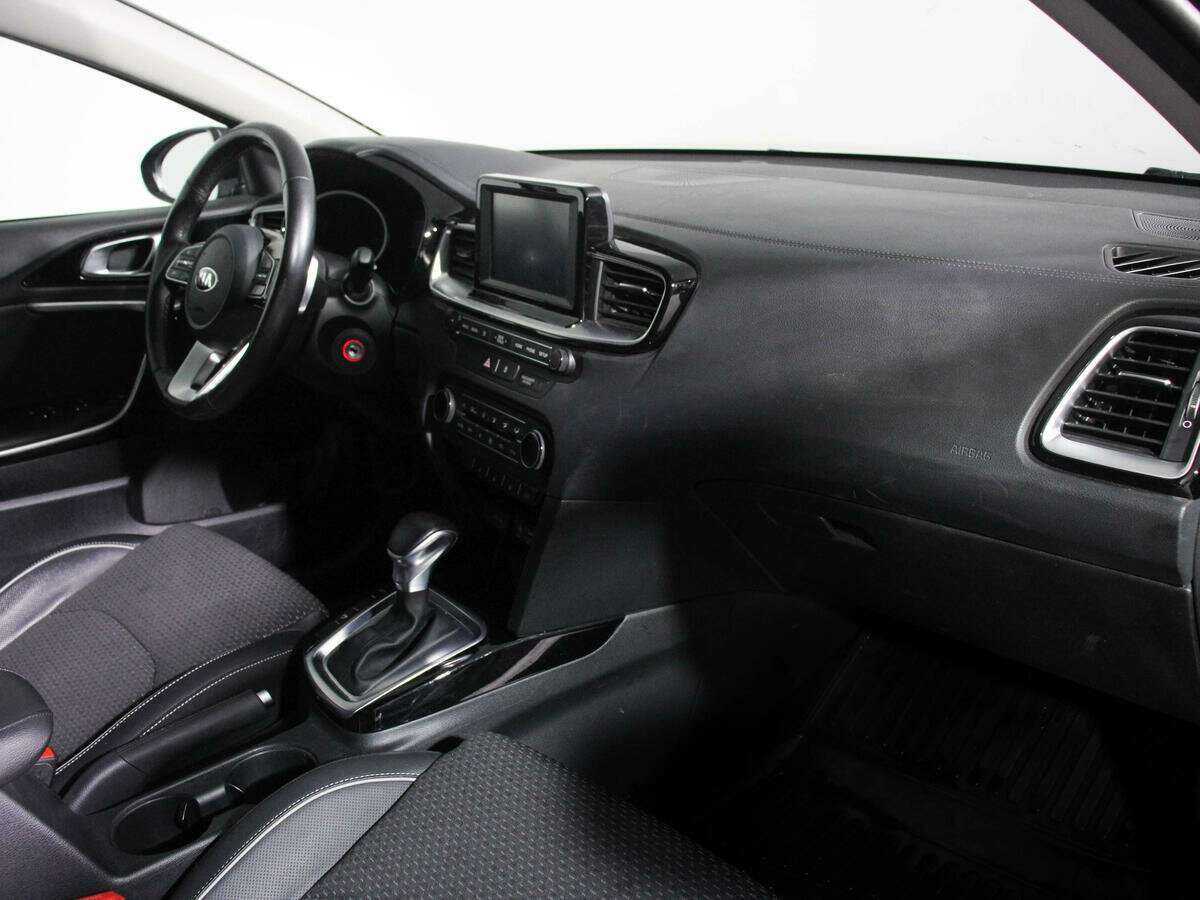 Купить Kia Ceed, 2018, 76 901 км, фото №7