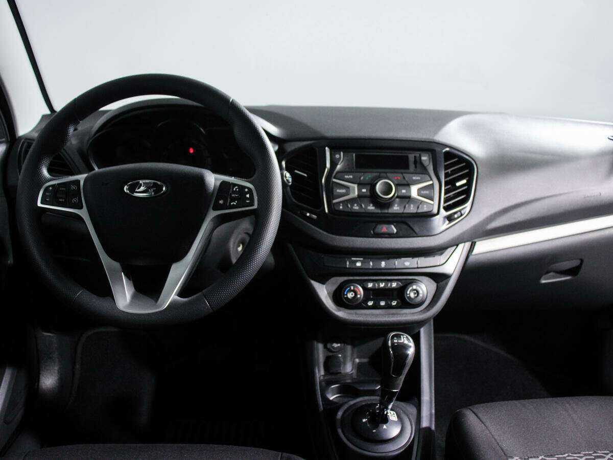 Купить Lada (ВАЗ) Vesta SW, 2019, 82 000 км, фото №9