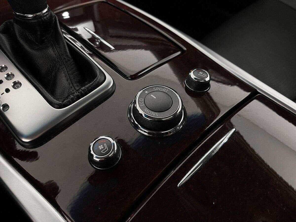 Купить Infiniti Q70, 2016, 78 000 км, фото №14