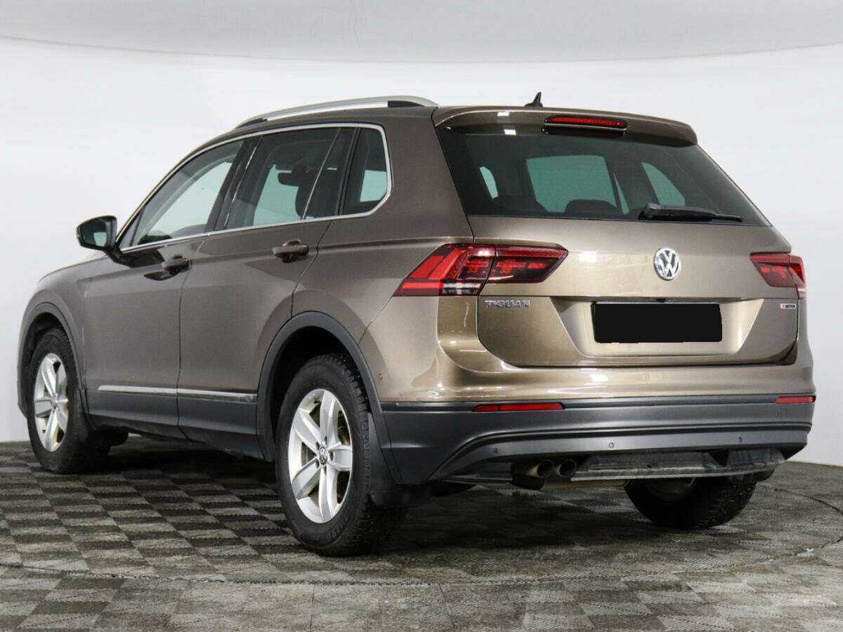 Купить Volkswagen Tiguan, 2018, 106 310 км, фото №4