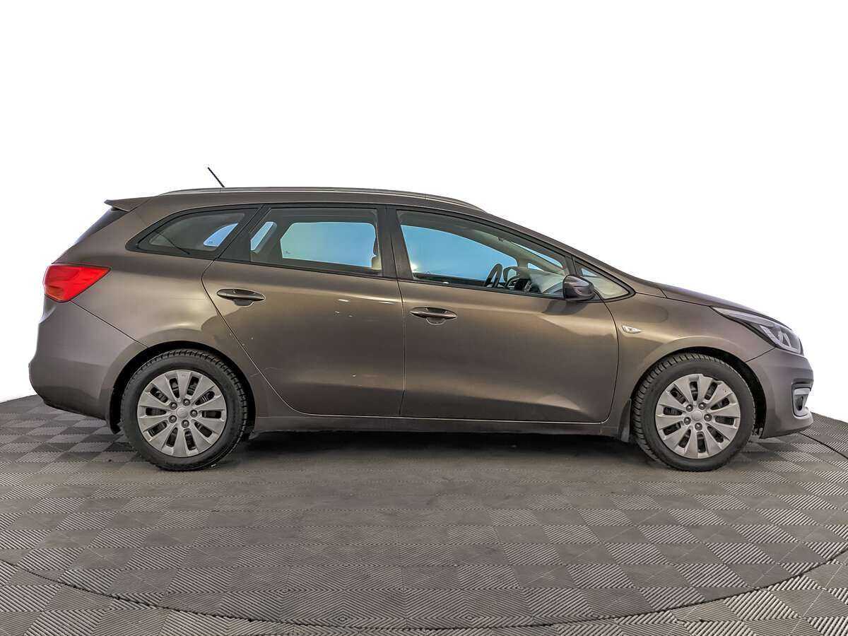 Купить Kia Ceed, 2015, 190 835 км, фото №4