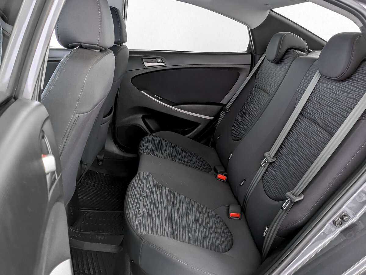 Купить Hyundai Solaris, 2015, 184 890 км, фото №10