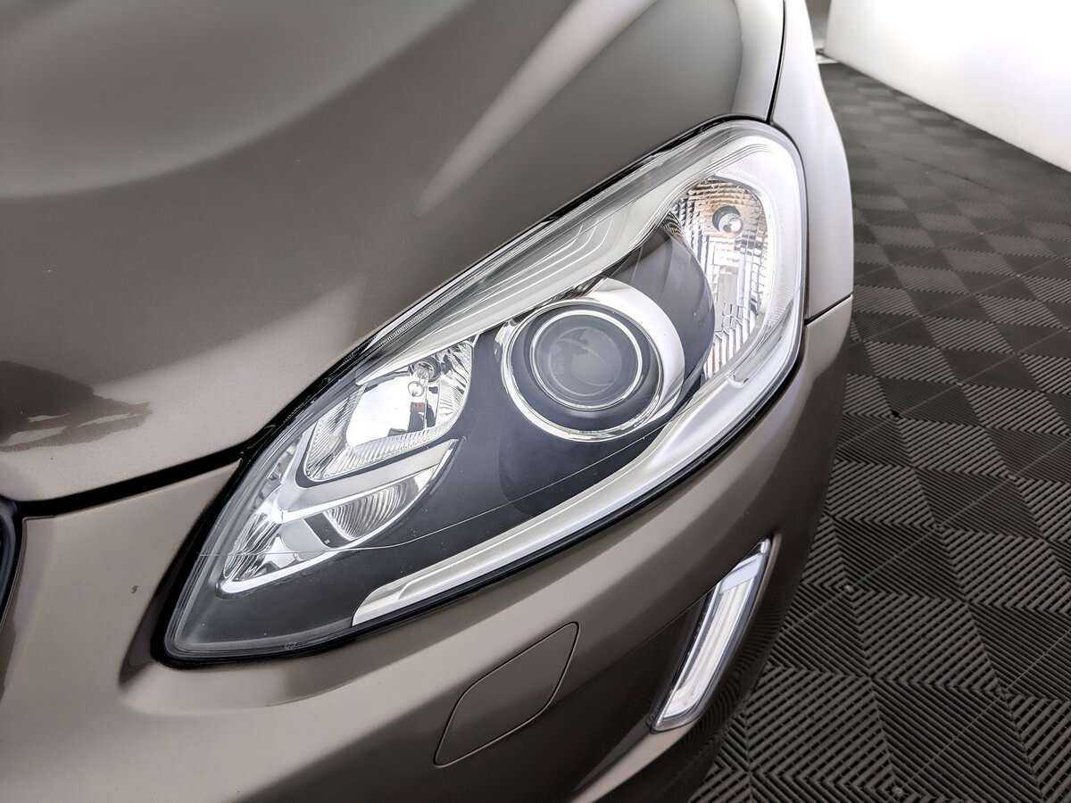 Купить Volvo XC60, 2015, 122 926 км, фото №16