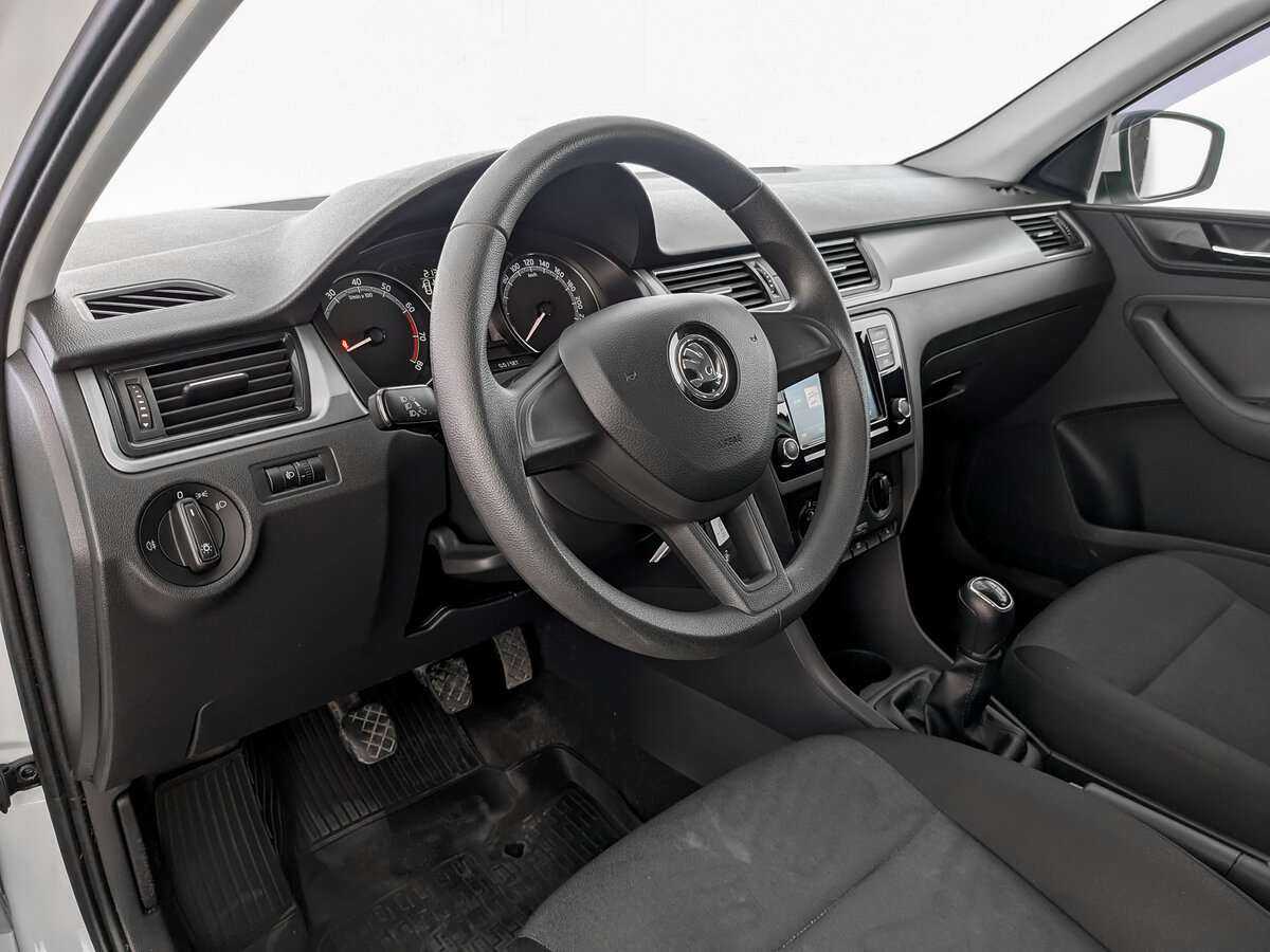 Купить Skoda Rapid, 2017, 117 370 км, фото №14