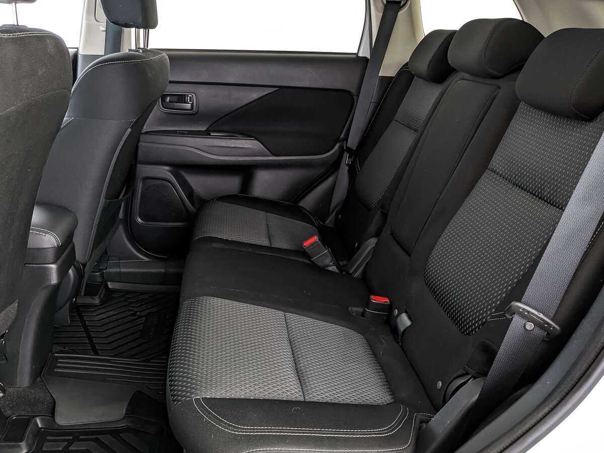 Купить Mitsubishi Outlander, 2019, 132 727 км, фото №14
