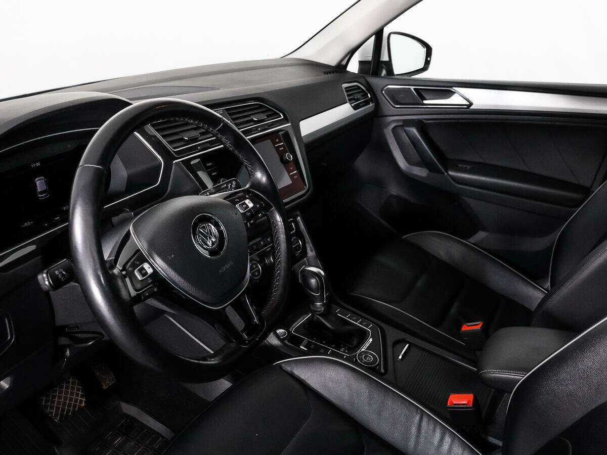 Купить Volkswagen Tiguan, 2017, 87 048 км, фото №9
