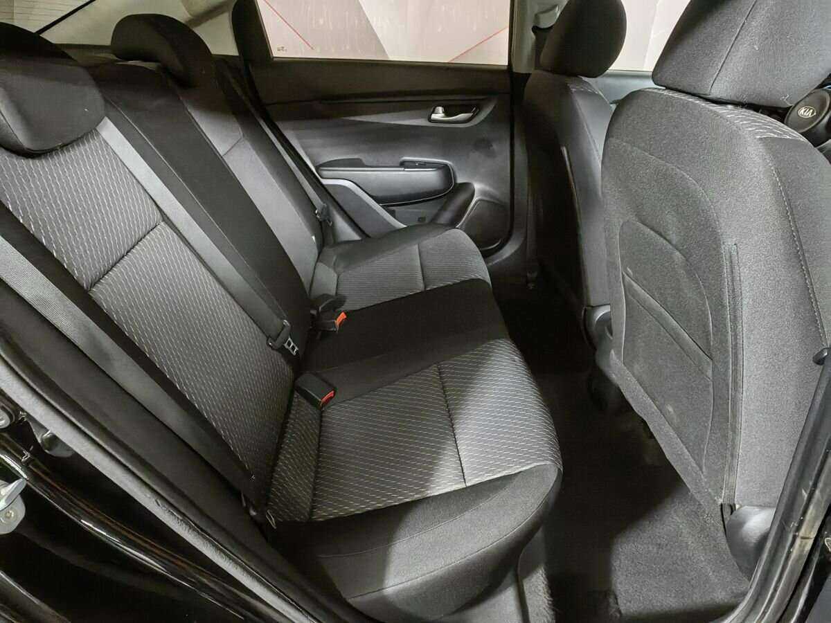 Купить Kia Rio, 2017, 239 531 км, фото №12