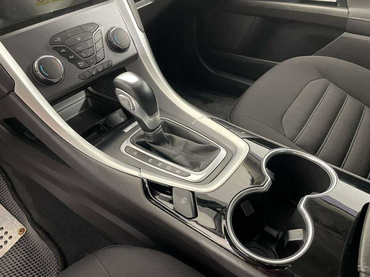 Купить Ford Mondeo, 2015, 147 359 км, фото №13