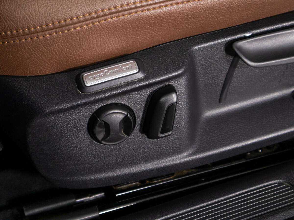 Купить Volkswagen Passat, 2017, 68 113 км, фото №16