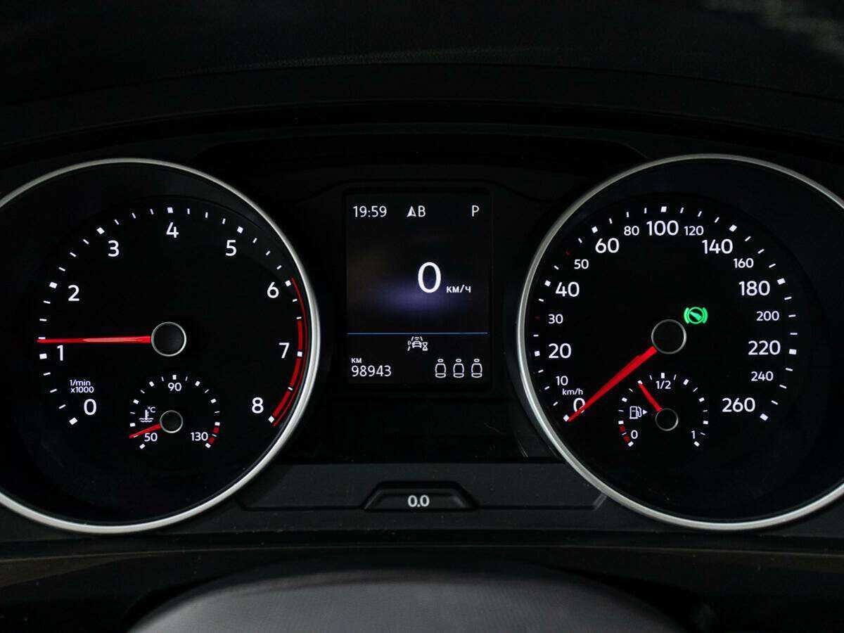 Купить Volkswagen Tiguan, 2021, 98 939 км, фото №12