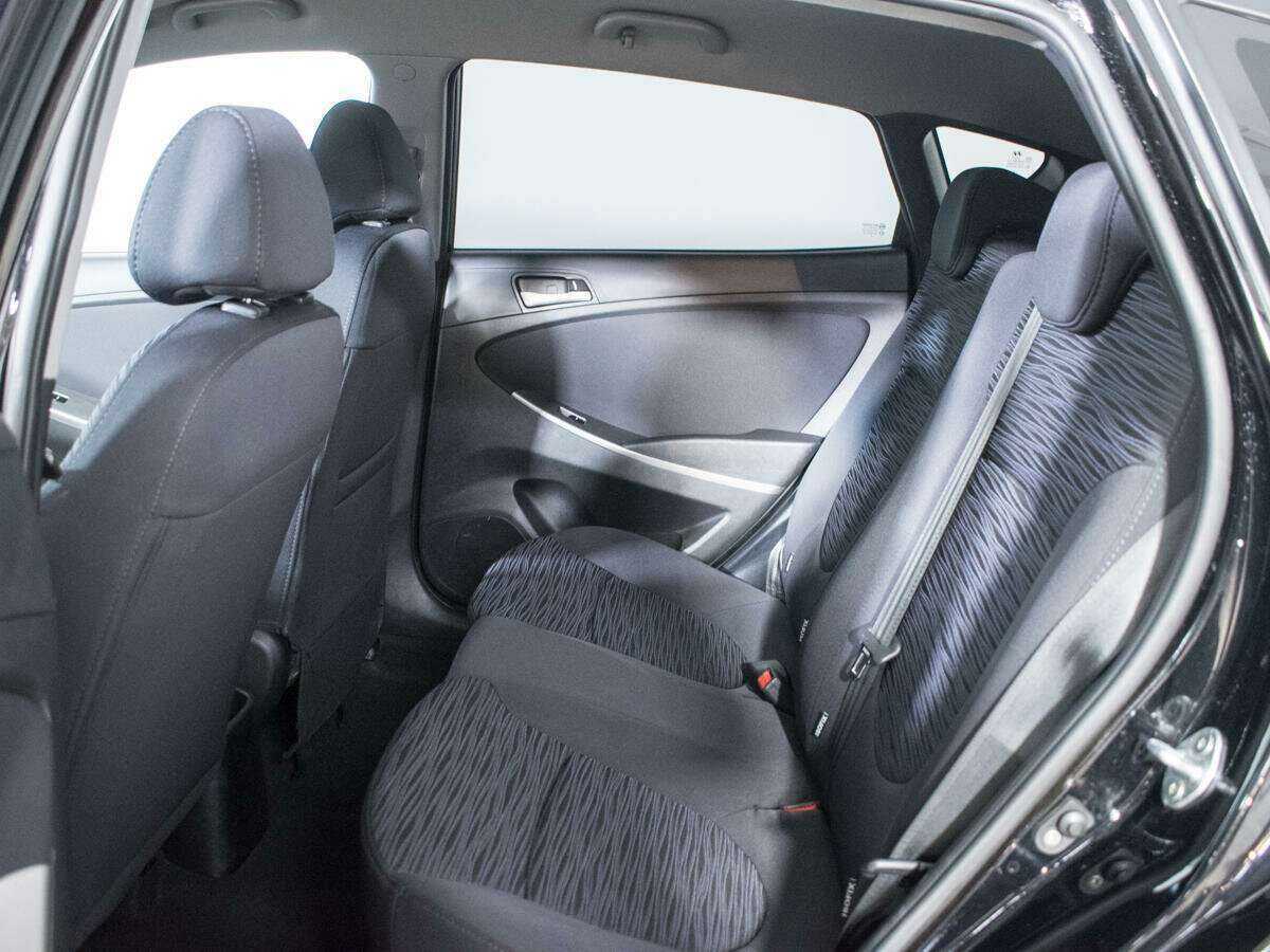 Купить Hyundai Solaris, 2014, 61 500 км, фото №10