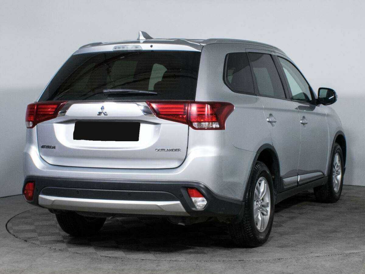 Купить Mitsubishi Outlander, 2017, 144 572 км, фото №4