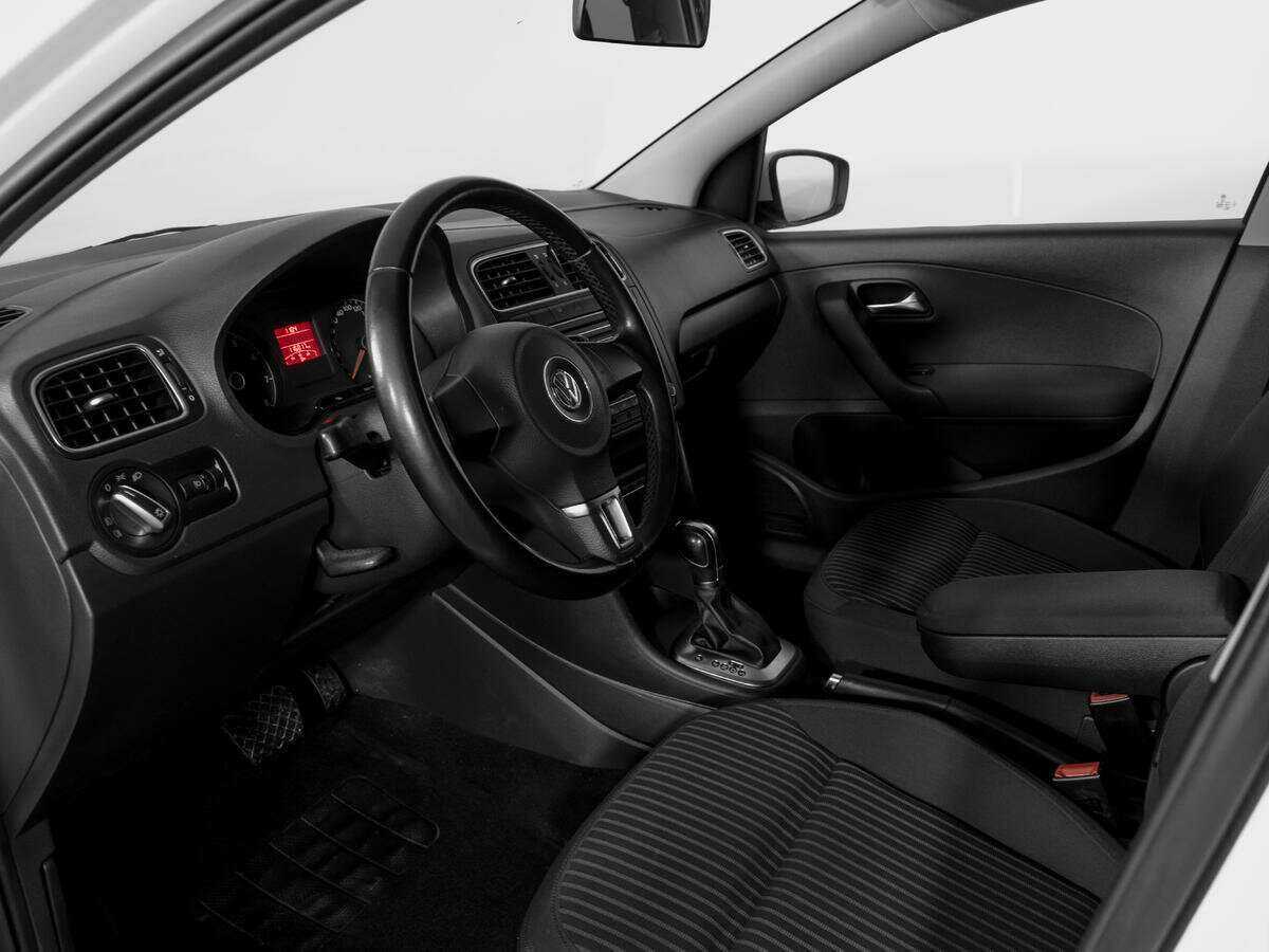 Купить Volkswagen Polo, 2013, 116 016 км, фото №15
