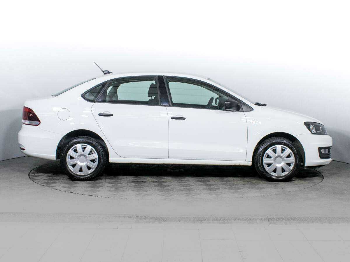 Купить Volkswagen Polo, 2019, 80 339 км, фото №4