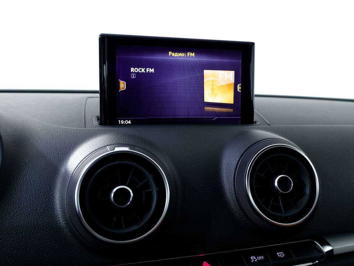 Купить Audi A3, 2018, 49 582 км, фото №17