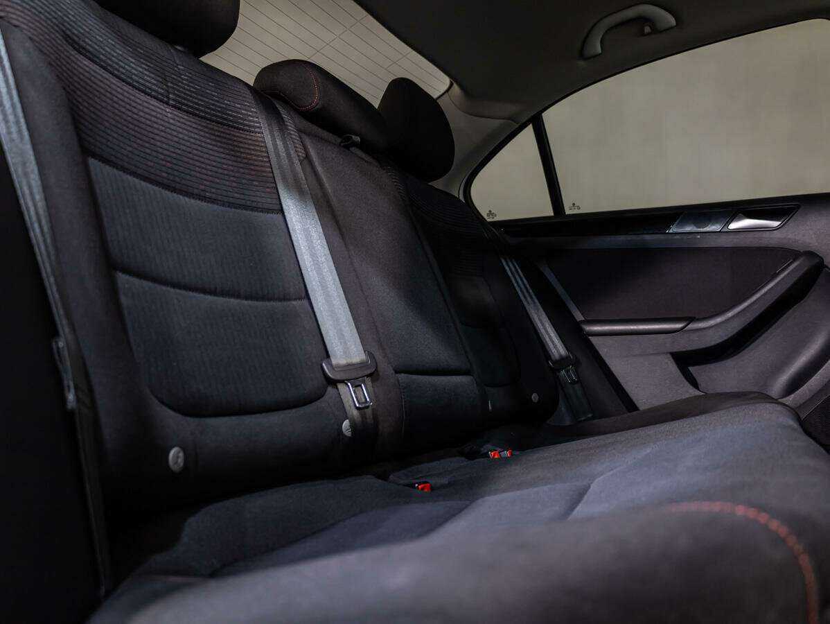 Купить Volkswagen Jetta, 2017, 132 050 км, фото №11