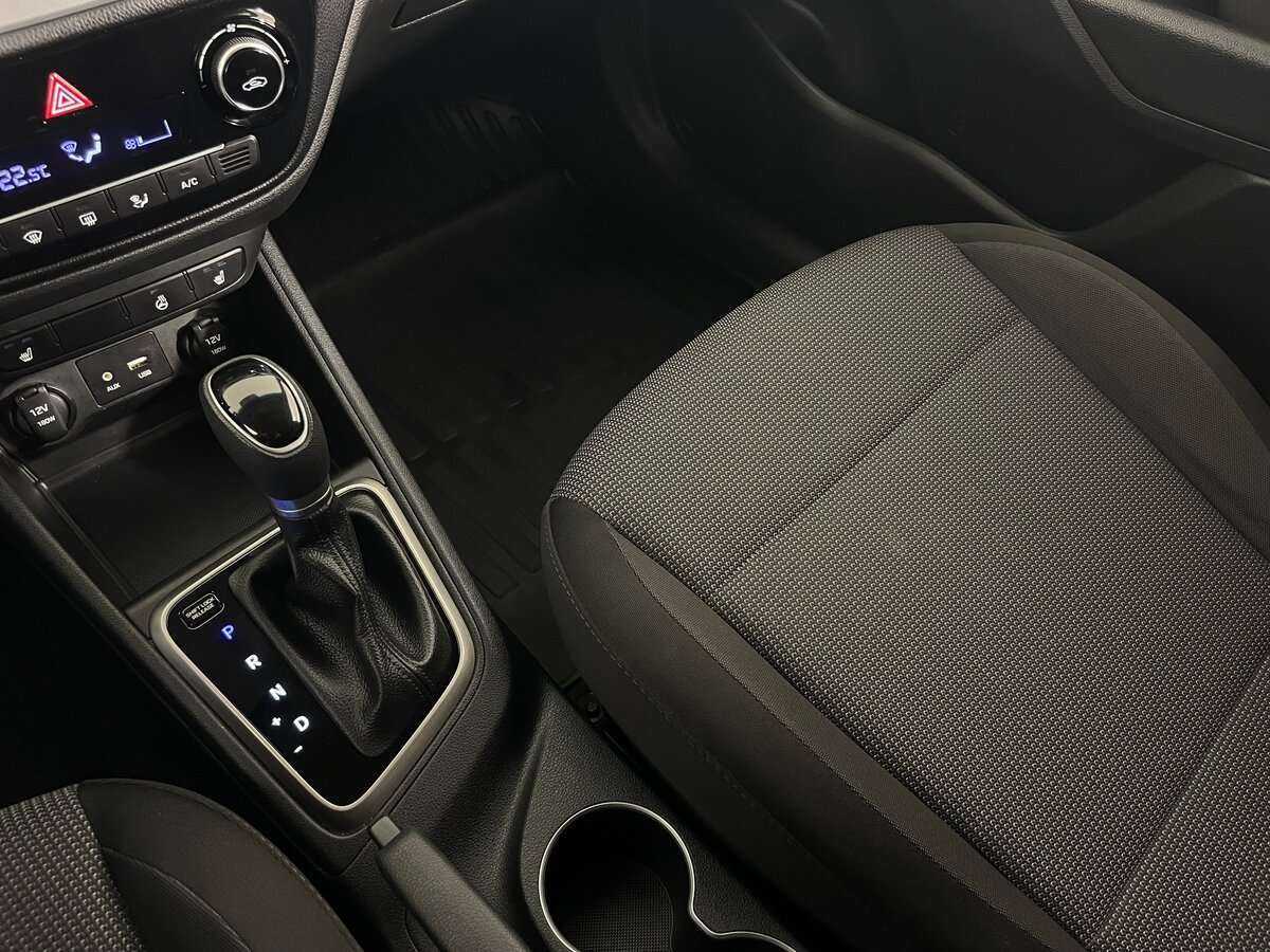 Купить Hyundai Solaris, 2018, 69 000 км, фото №14