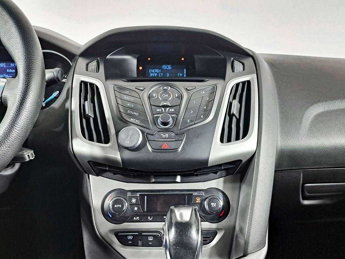 Купить Ford Focus, 2012, 200 740 км, фото №15