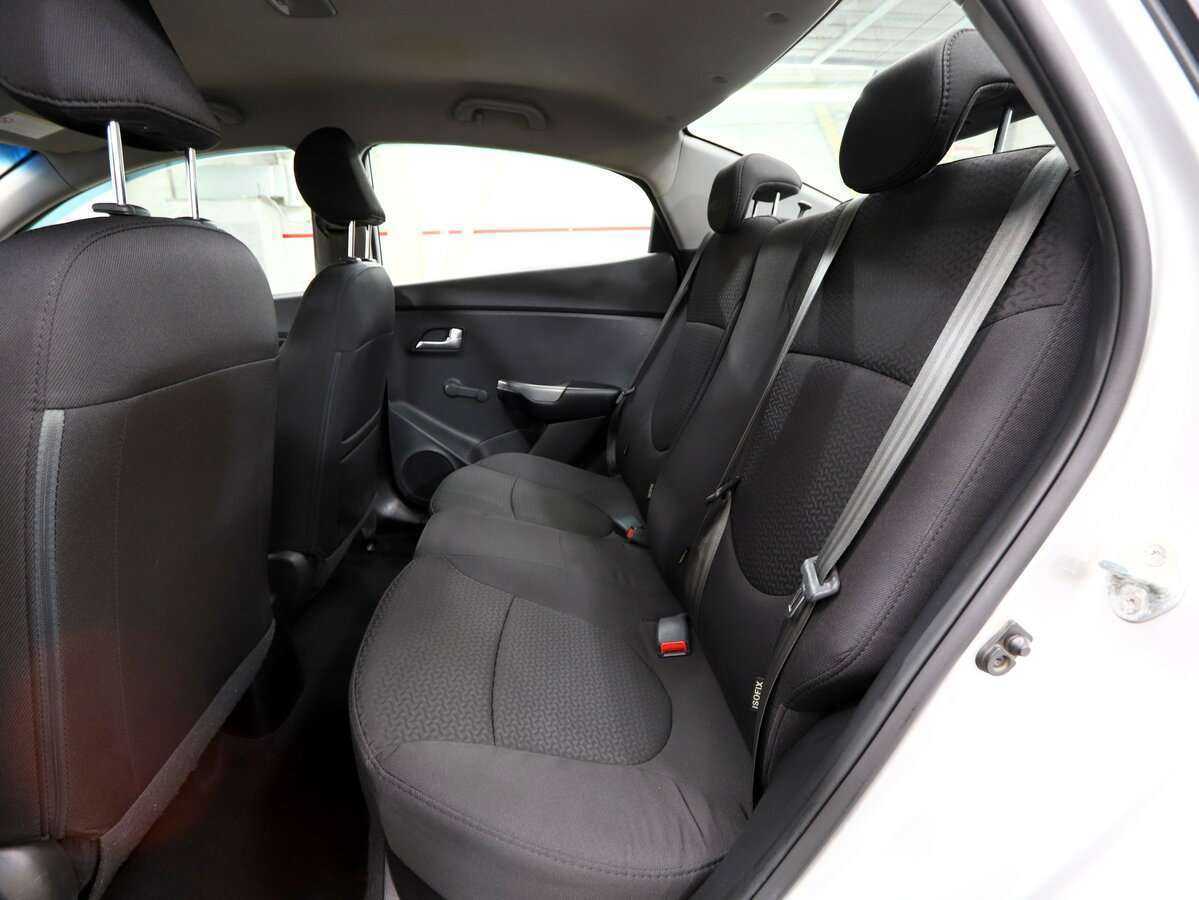 Купить Kia Rio, 2016, 220 000 км, фото №17