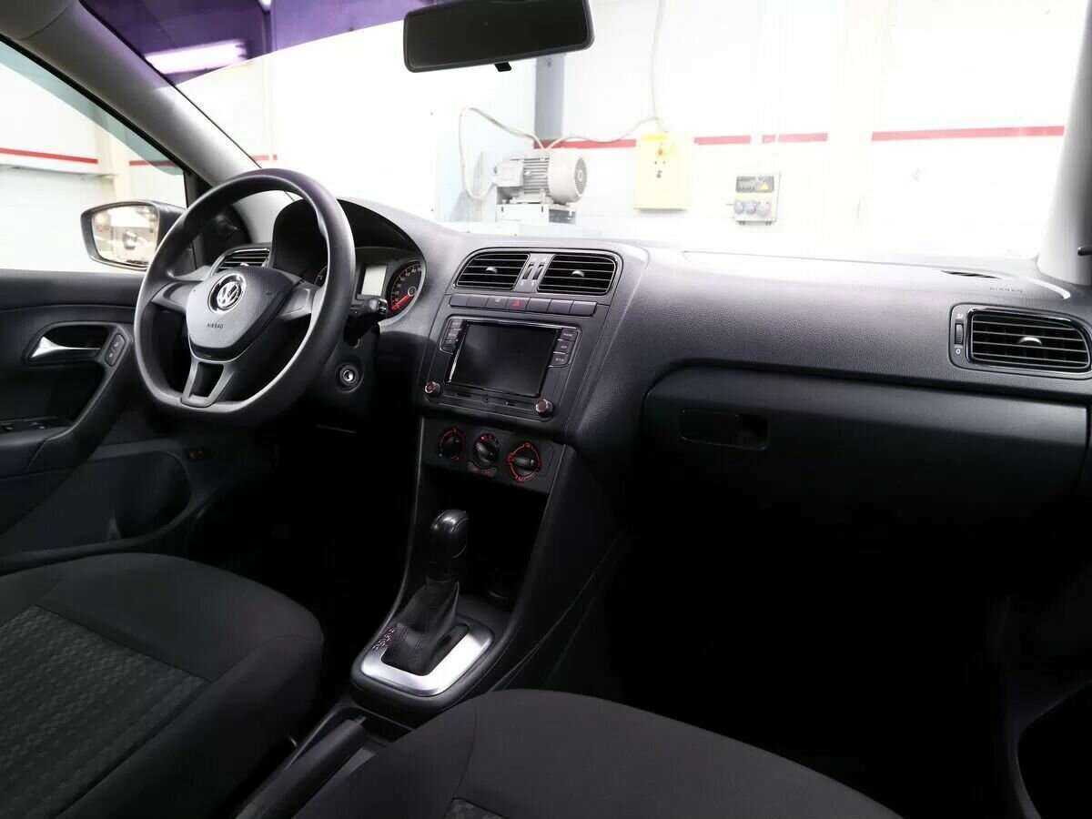 Купить Volkswagen Polo, 2018, 36 000 км, фото №8