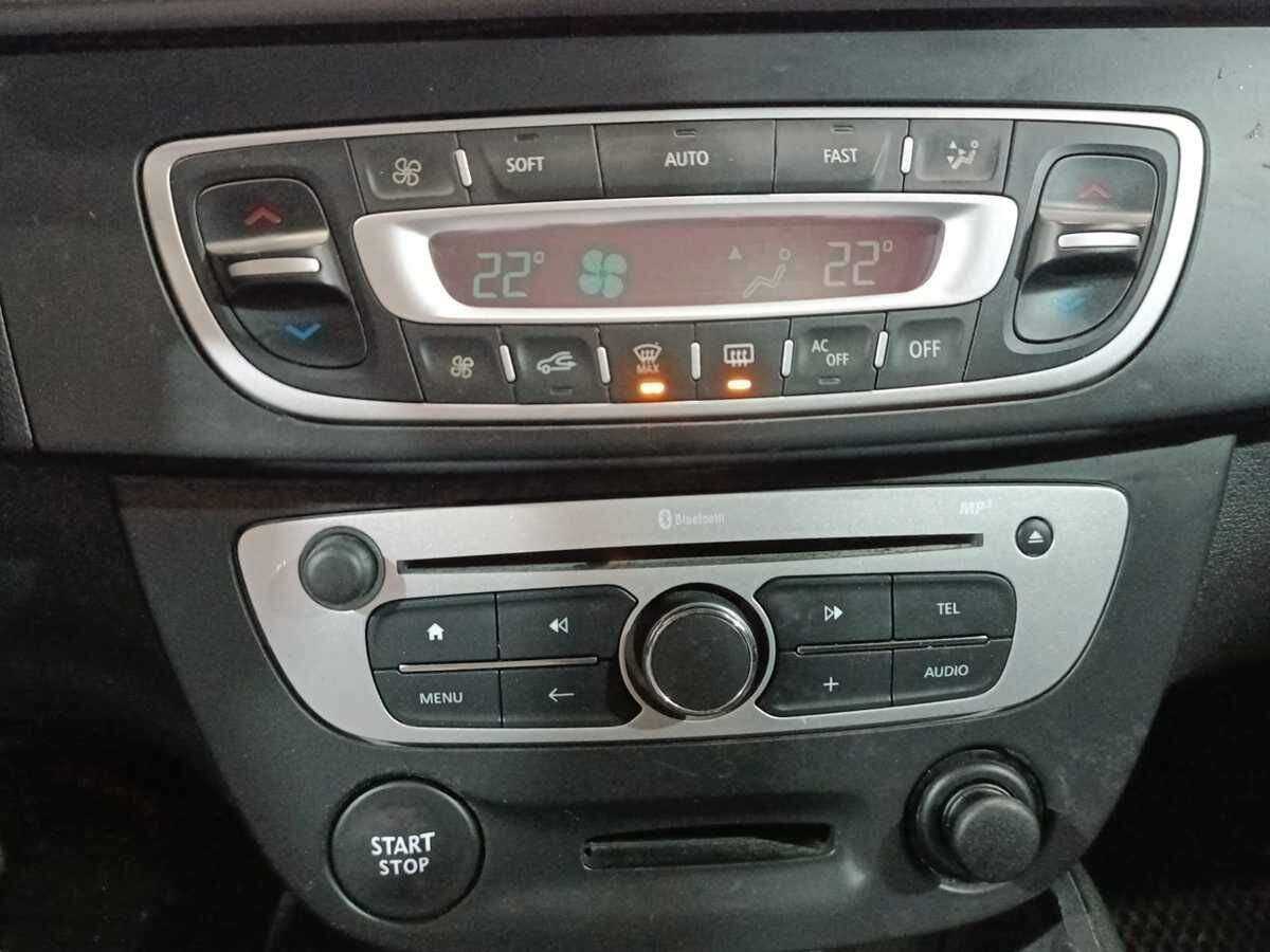 Купить Renault Fluence, 2016, 184 447 км, фото №14