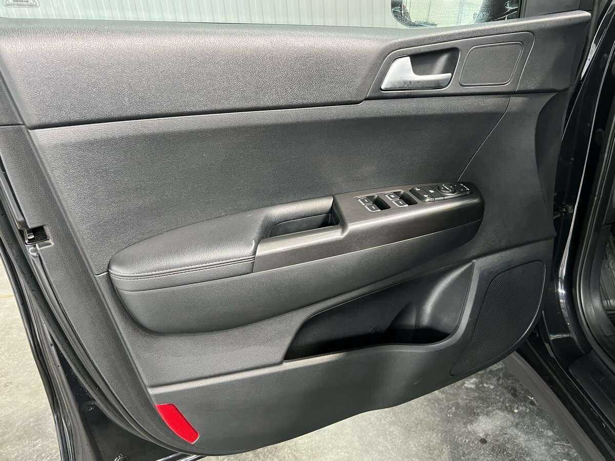 Купить Kia Sportage, 2016, 94 155 км, фото №9