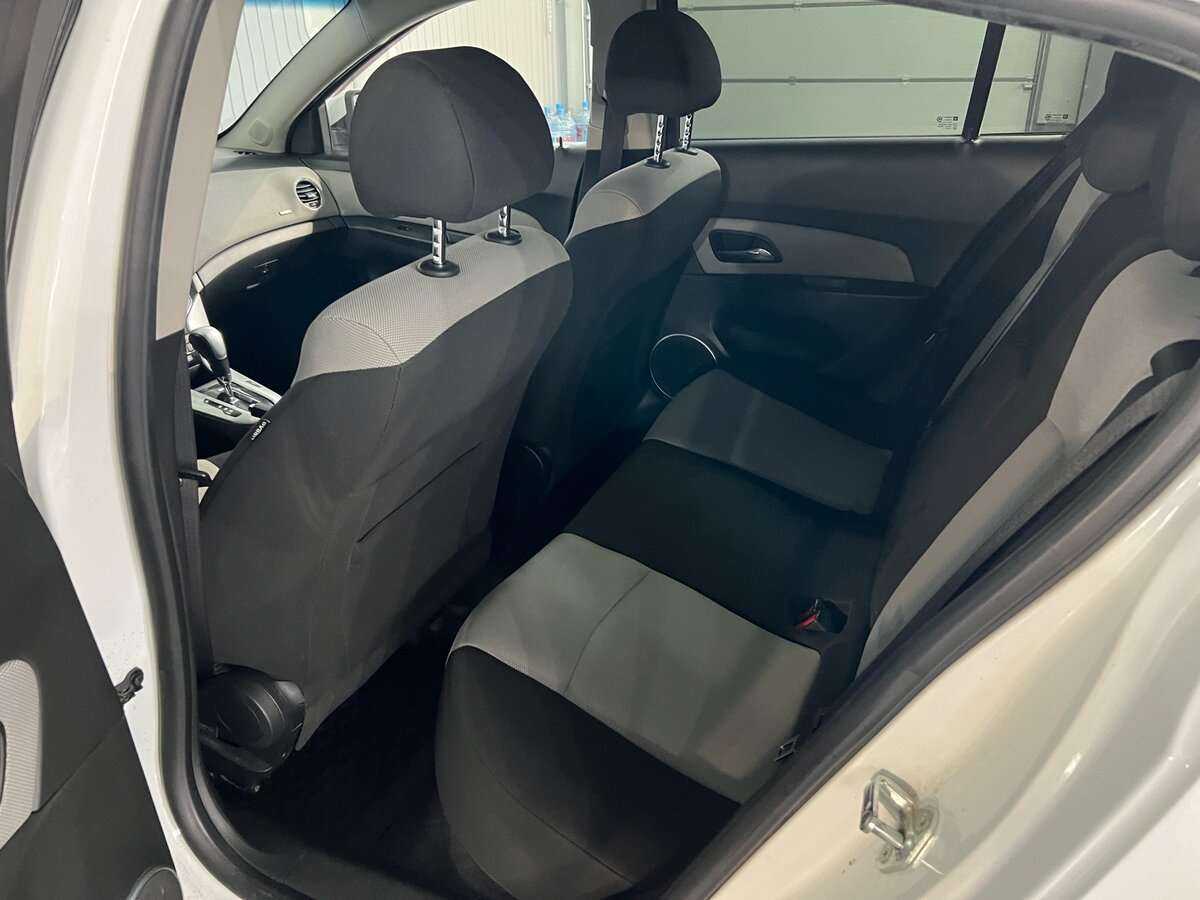 Купить Chevrolet Cruze, 2013, 158 504 км, фото №17
