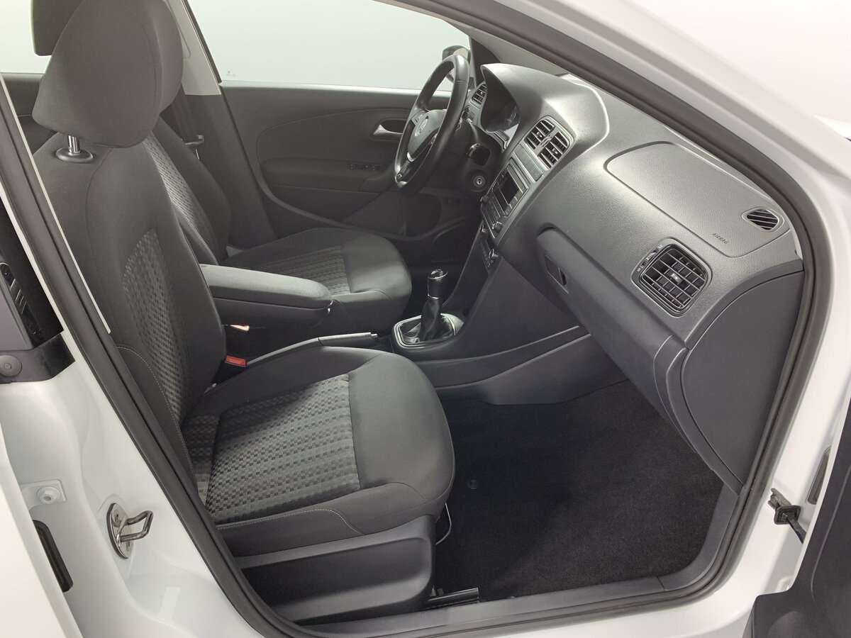 Купить Volkswagen Polo, 2019, 99 405 км, фото №14