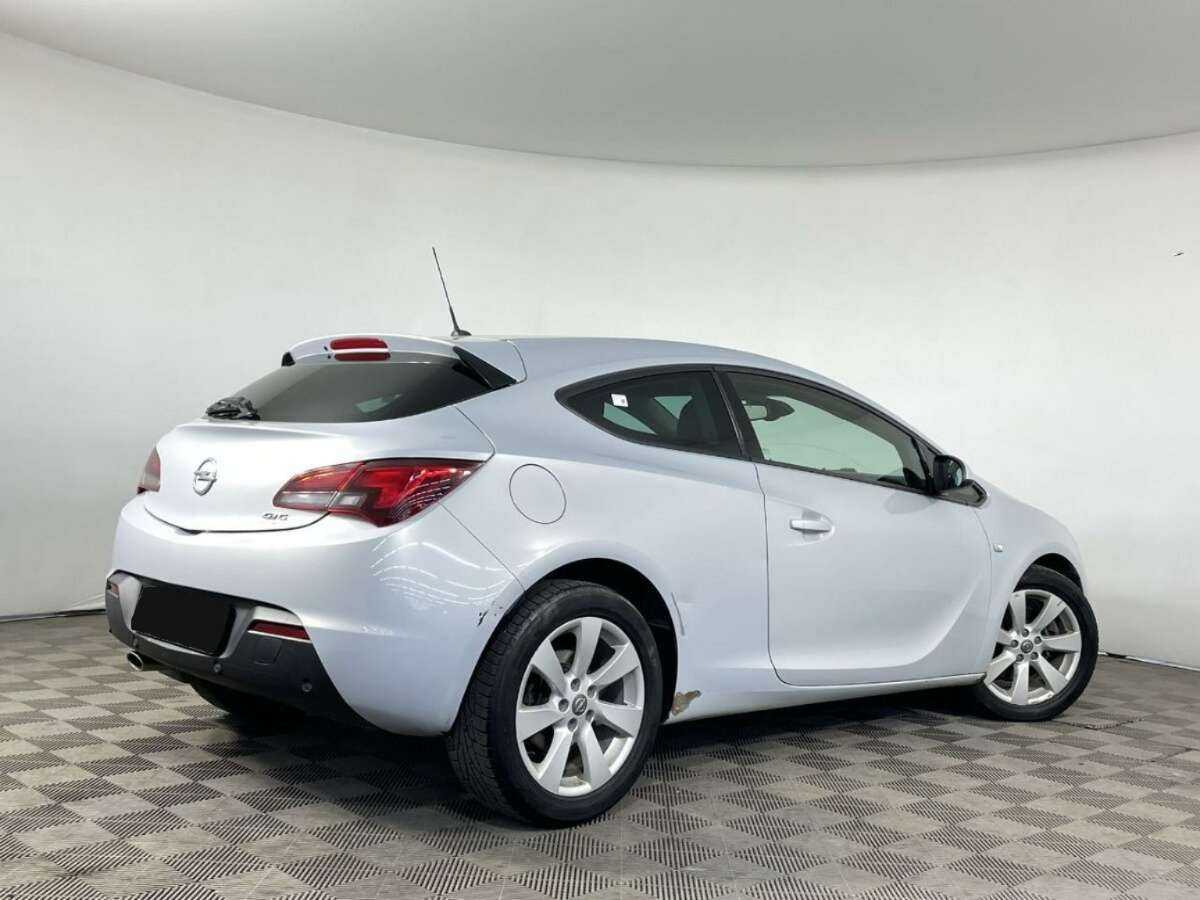 Купить Opel Astra GTC, 2013, 138 930 км, фото №6