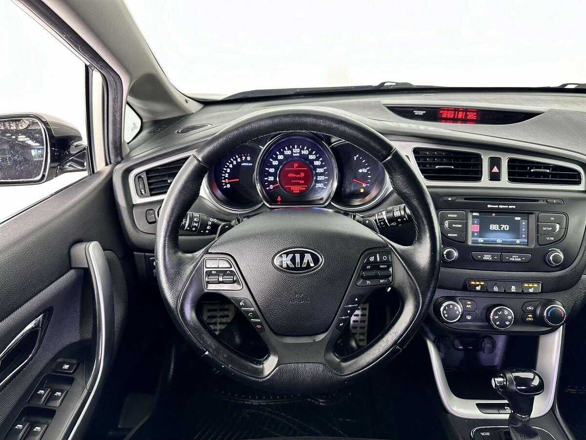 Купить Kia Ceed, 2014, 75 320 км, фото №12