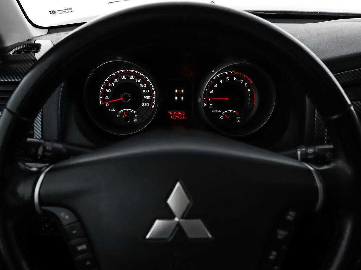 Купить Mitsubishi Pajero, 2013, 132 452 км, фото №17