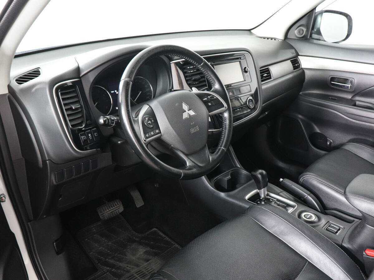 Купить Mitsubishi Outlander, 2013, 166 251 км, фото №9