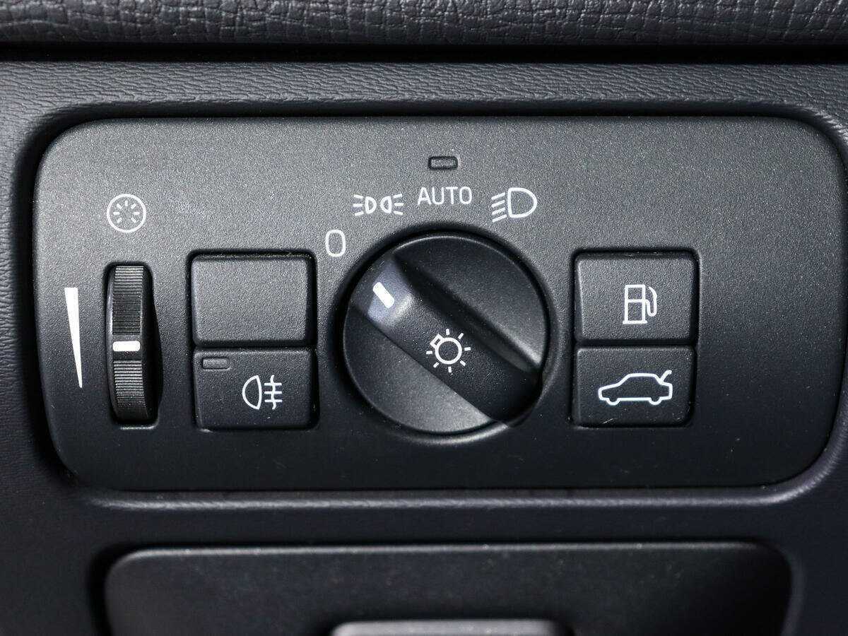 Купить Volvo XC60, 2012, 248 152 км, фото №20